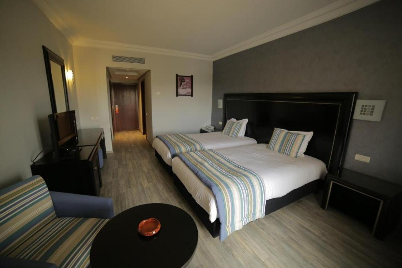 Hotel Suisse Casablanca Exterior foto